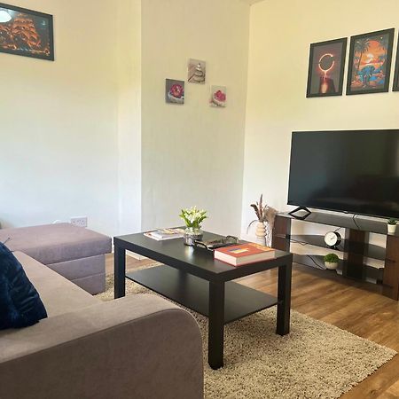 The Ultimate Home Away From Home 버밍엄 외부 사진